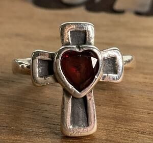 Retired James Avery Religious Garnet Heart Cross Sterling Silver Ring Size 5.5